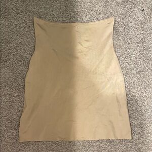 Spanx Beige High-Waist Shaping Skirt large